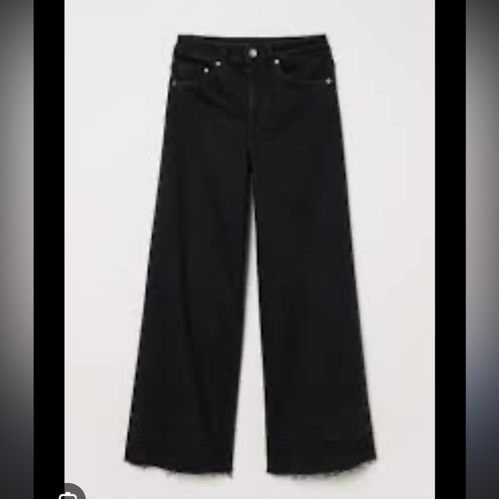 H&M cullotte Jean with raw hem